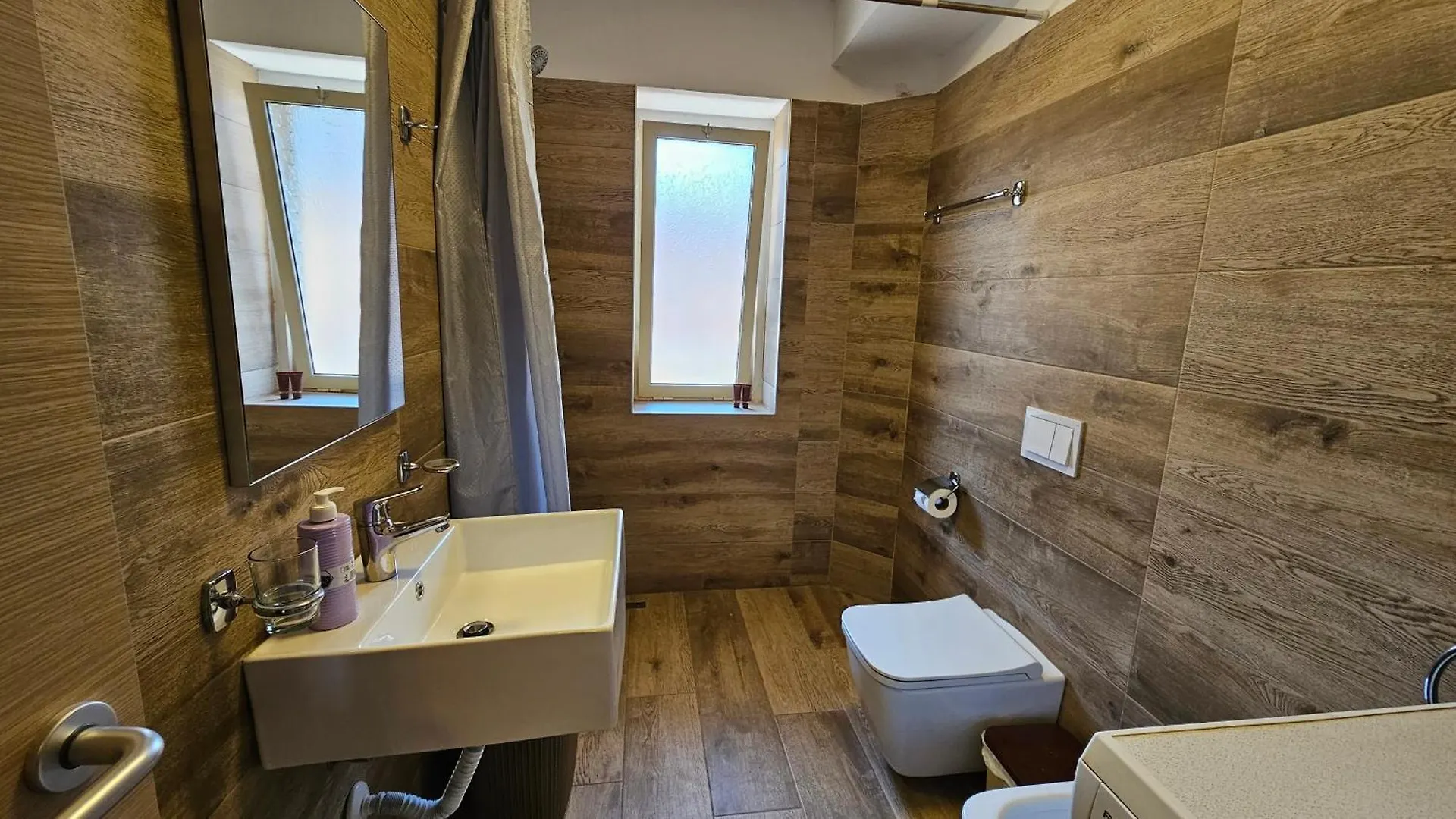 Dua'S Apartment Tirana